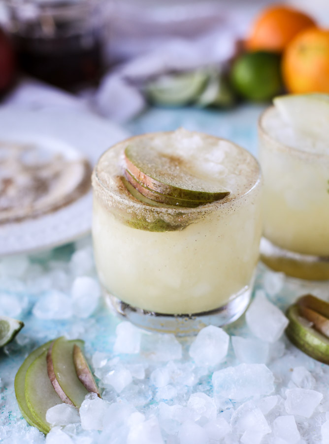 honey-pear-margarita-i-howsweeteats-com-9